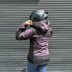 Chaqueta Street Negra Morada Mujer