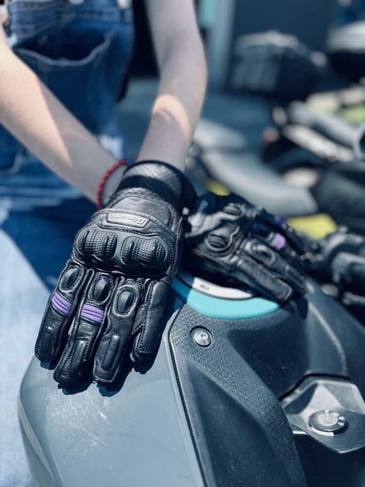 Guantes Street Race Morado