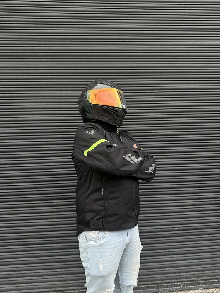 Chaqueta Winter Lite Negra Verde Hombre
