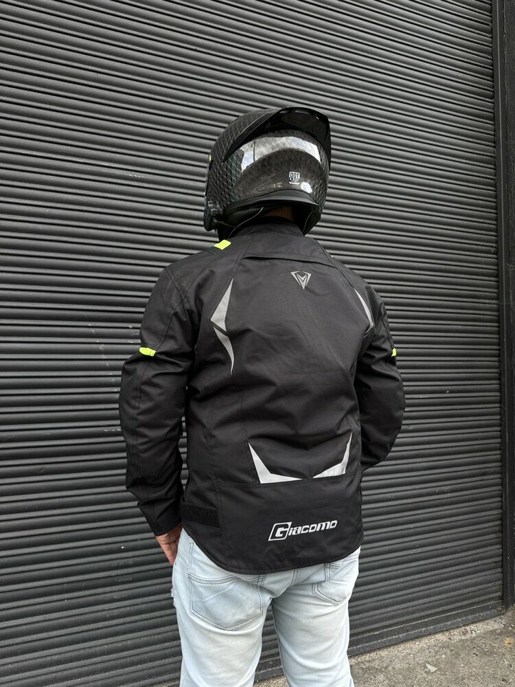 Chaqueta Winter Lite Negra Verde Hombre