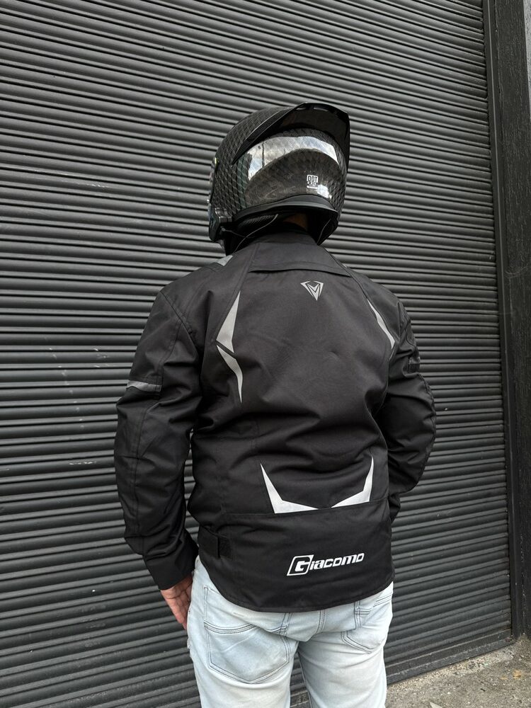 Chaqueta Winter Lite Negra Hombre