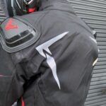 Chaqueta Hard Racer Negra Roja Mujer