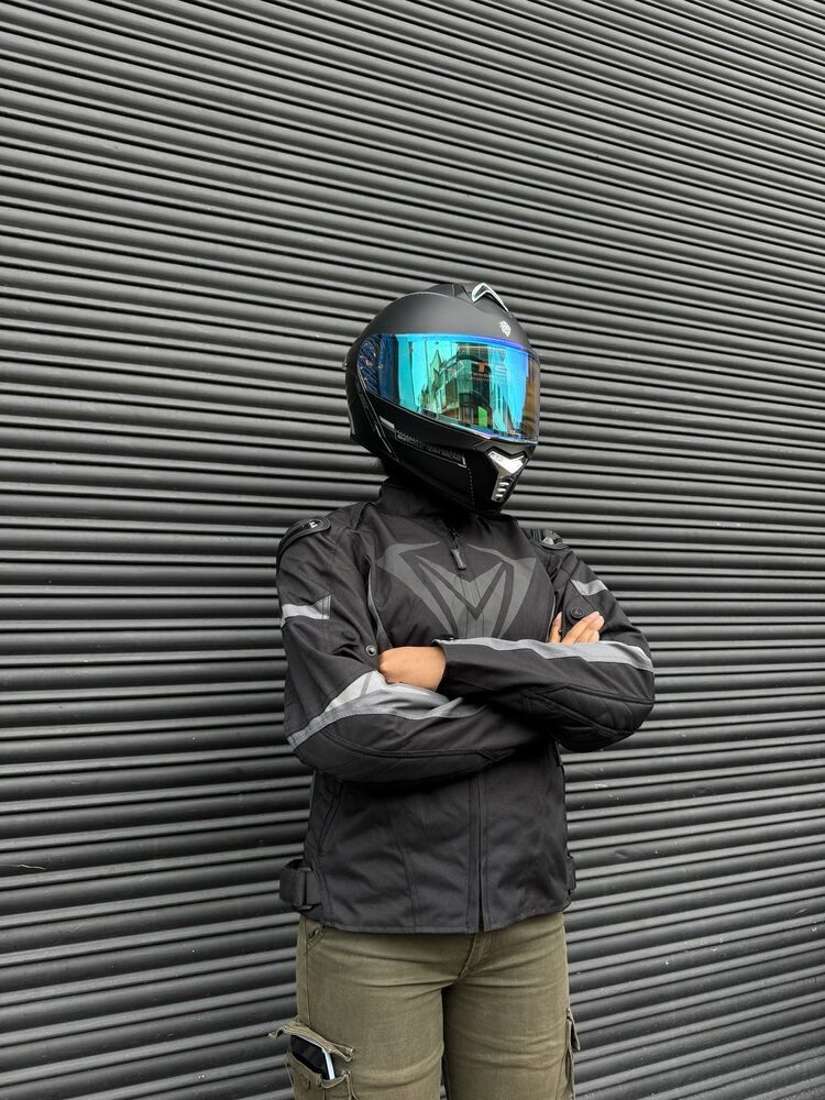 Chaqueta Hard Racer Negra Mujer
