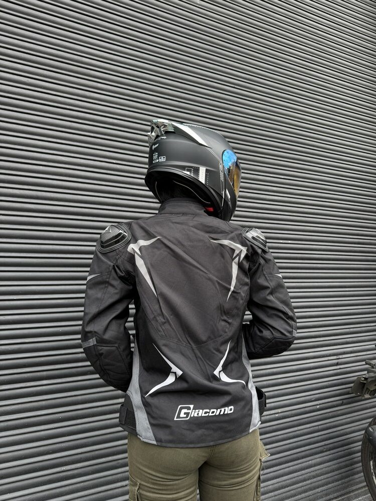 Chaqueta Hard Racer Negra Mujer