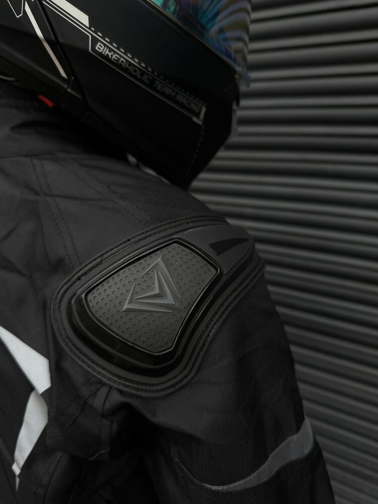 Chaqueta Hard Racer Negra Mujer