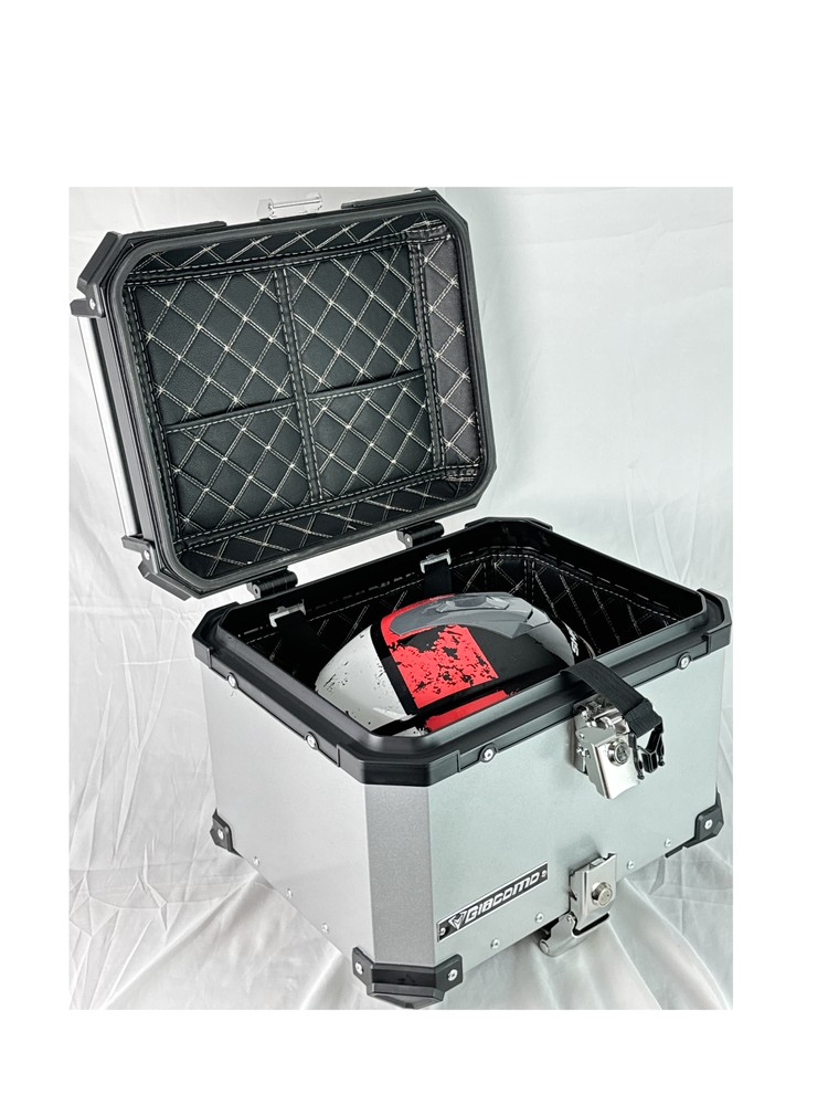Baúl de aluminio 45 L (6 anclajes) Gris