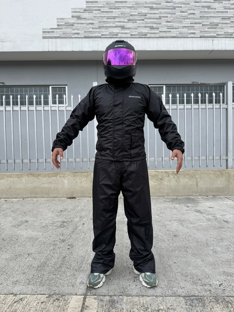 Impermeable Men Expansion Black