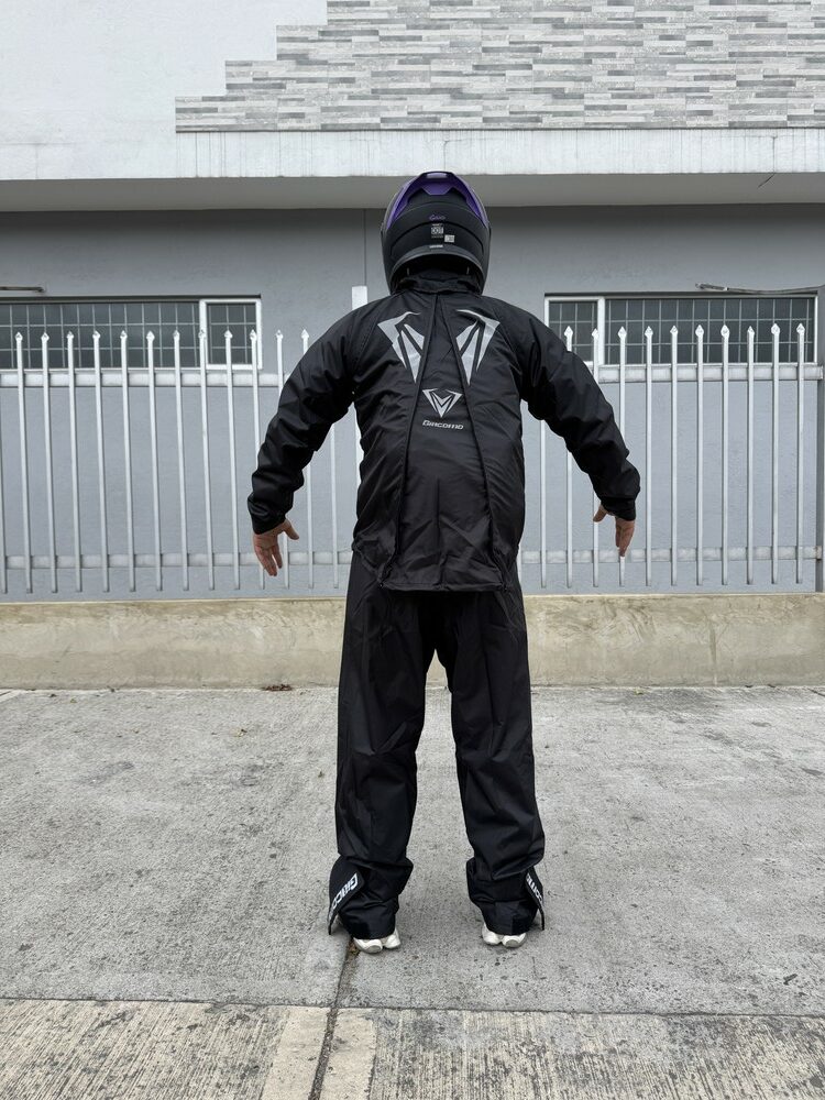Impermeable Men Expansion Black