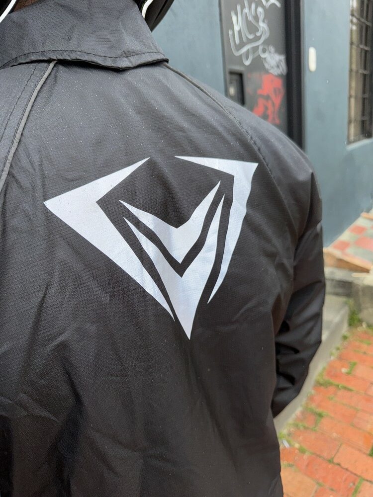 Impermeable Men full piece