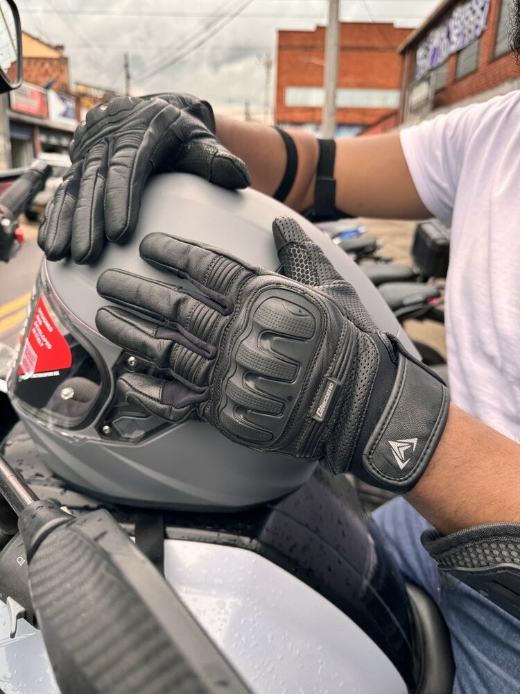 Guantes Fury