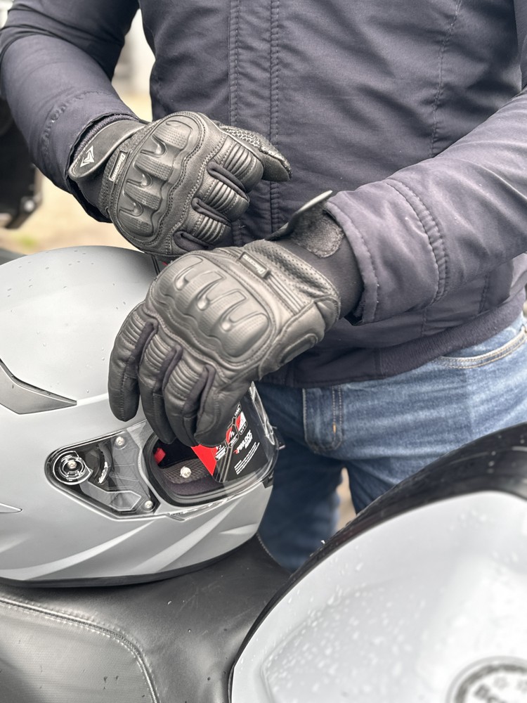 Guantes Fury
